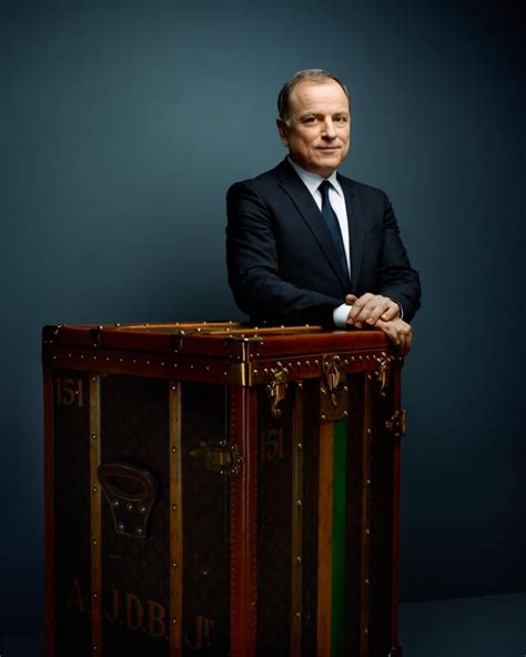 louis vuitton chief marketing officer